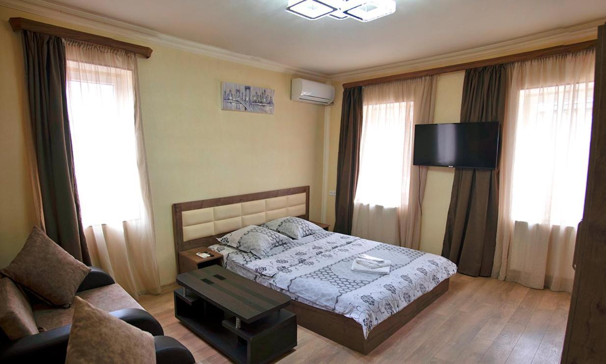 Georgi Apartament 2 Tbilisi Exterior photo